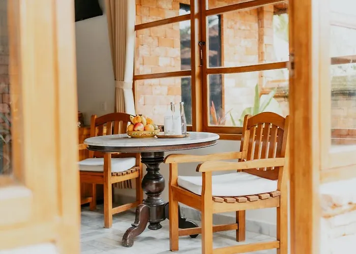 The Ariras Hotel