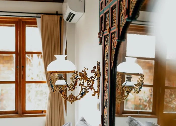 Hotel The Ariras