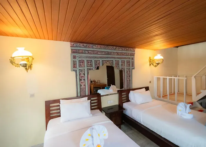 The Ariras Hotel 4*